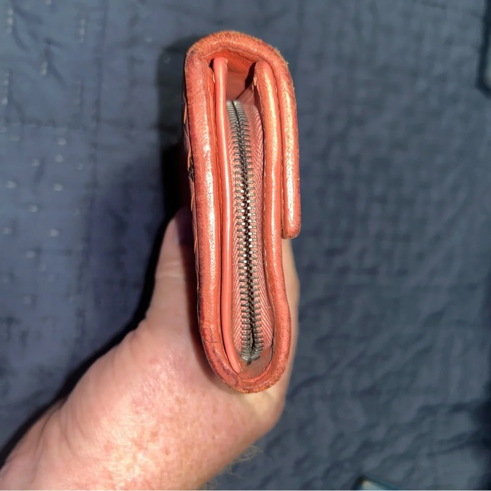 Bottega Veneta intrecciato long flap wallet - Picture 6 of 8